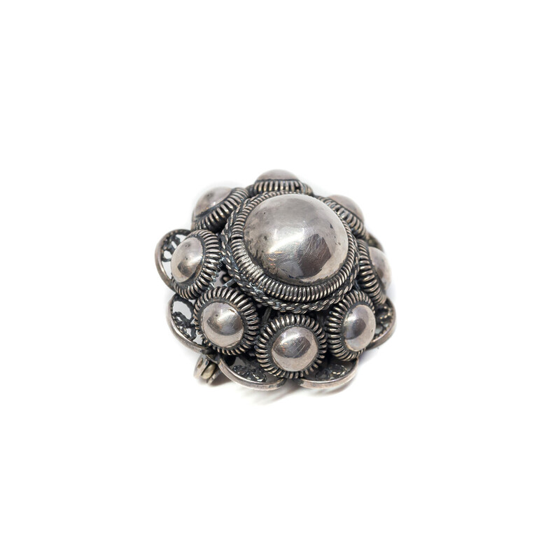 Vintage Sterling Silver Filigree Circles Brooch #62715
