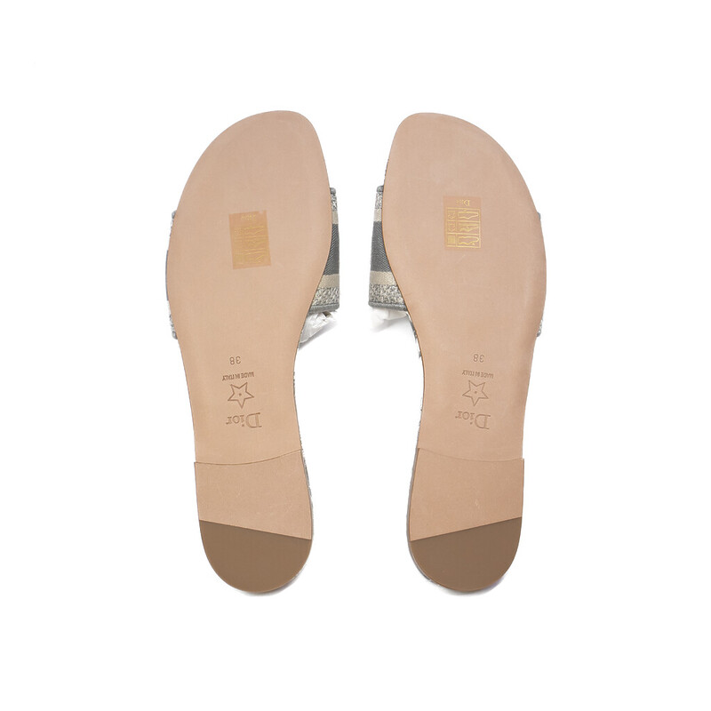 Christian Dior Dway Grey Slides Size 38 (New in Box + Receipt) #62966
