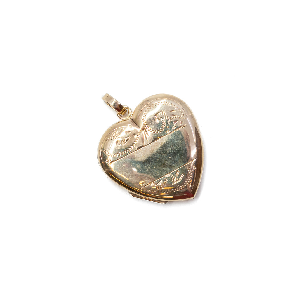 Vintage 9ct Yellow Gold Love Heart Locket Pendant #61341 Vintage 9ct Yellow Gold Love Heart Locket Pendant #61341 - Image 5