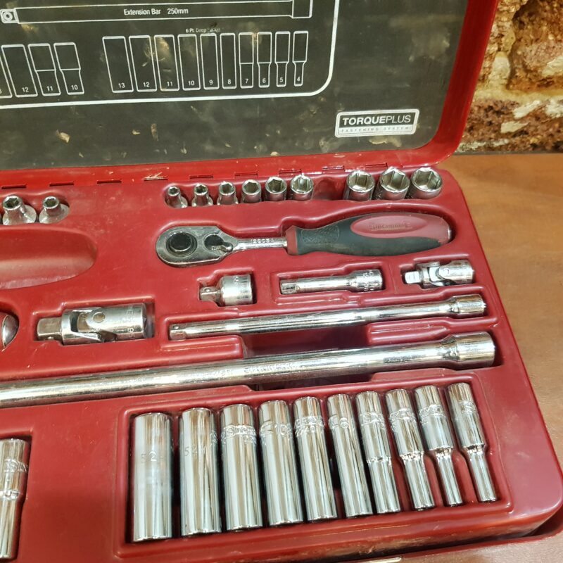 Sidchrome SCMT19230 Socket Set 1/4 & 3/8 Drive 57 Piece Metric (missing 2 Pieces) #63099