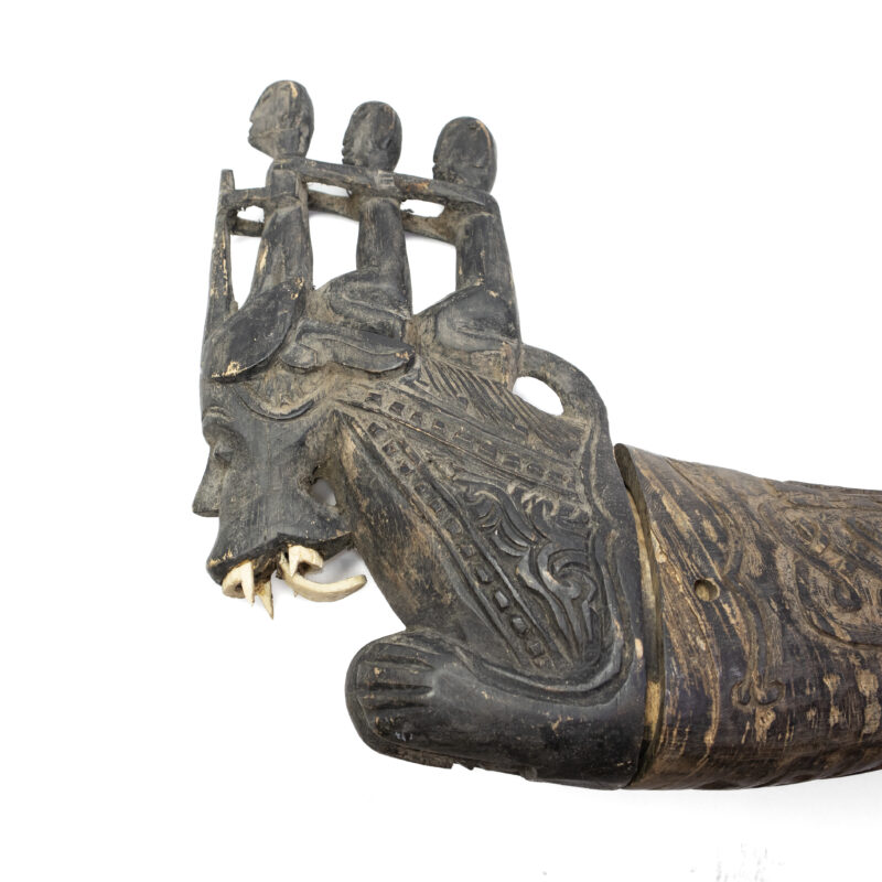 Naga Morsarang Style Buffalo Horn Medicine Sahan 43cm #62457