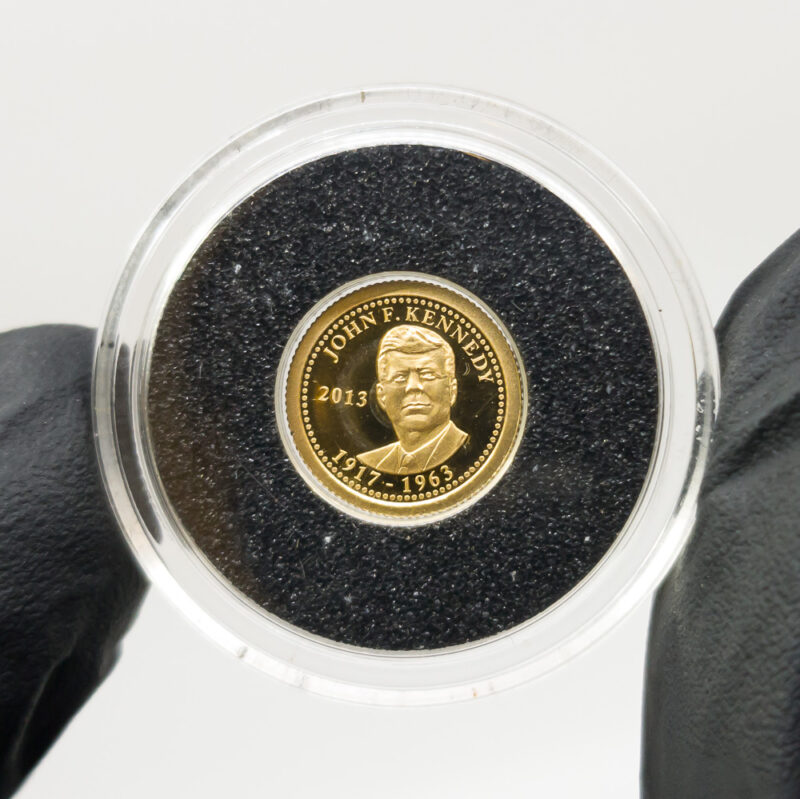 24ct 2013 Samoa $1 Gold Kennedy Coin 0.5 grams 0.999 #57062