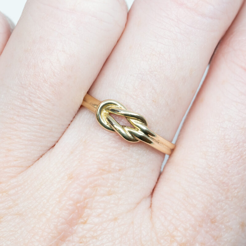 9ct Yellow Gold Knot Ring Size M #63093