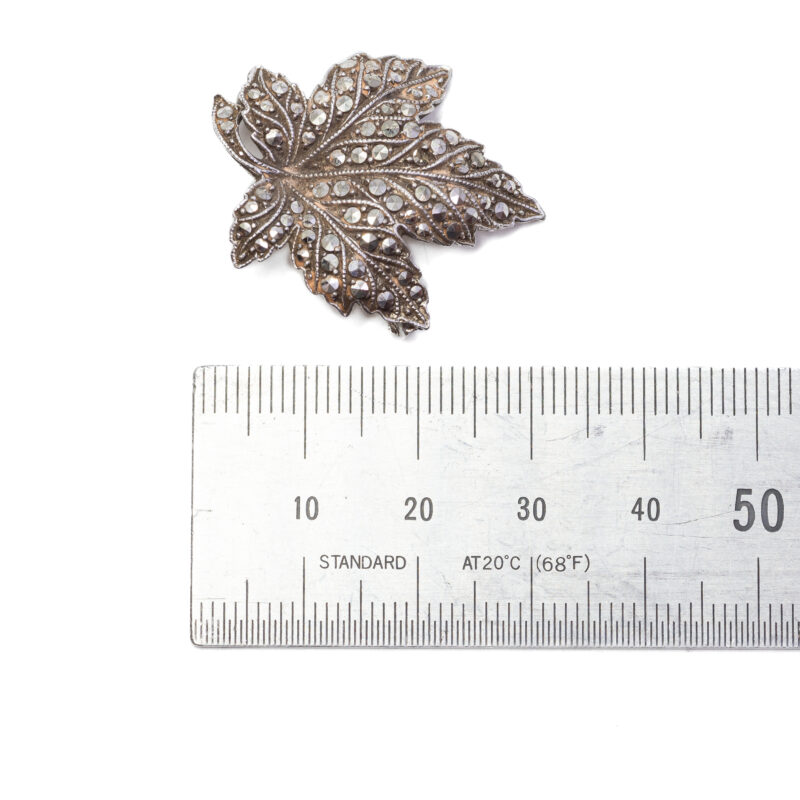 Vintage Marcasite Metal Leaf Brooch #9636-35