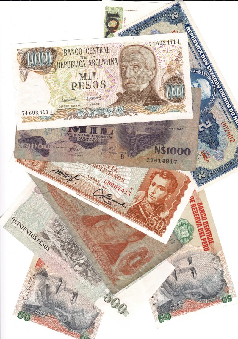 Collection of South American Banknotes (argentina Uruguay Bolivia Chile Brasil Peru) #59287-25