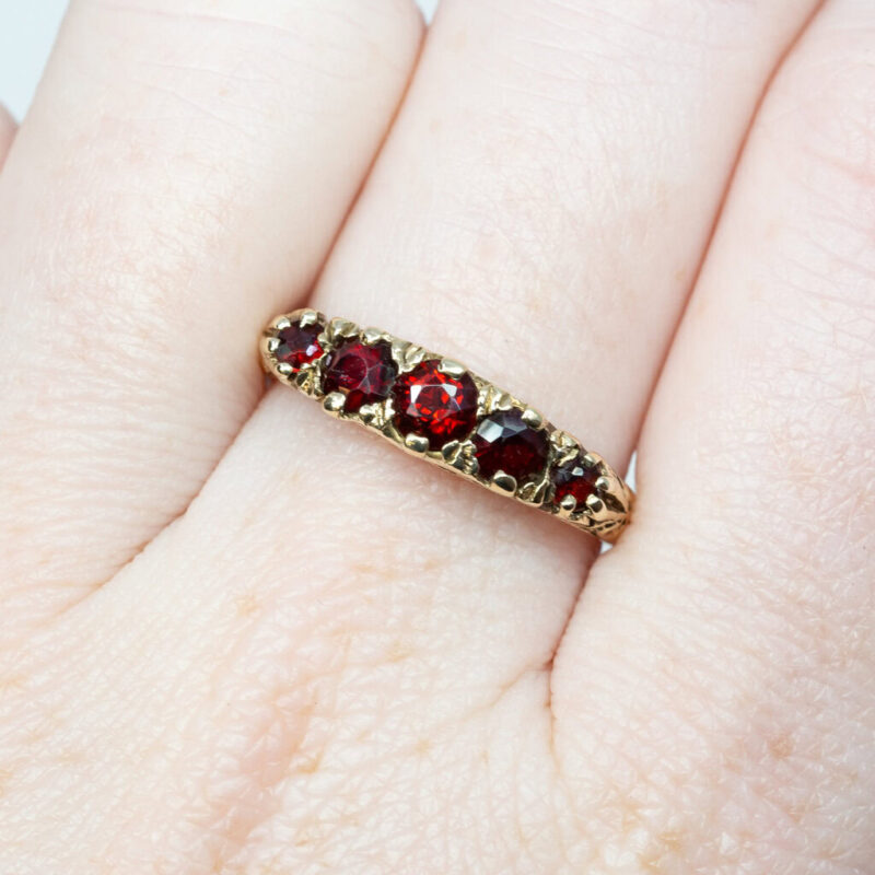 Vintage 9ct Yellow Gold Garnet Bridge Ring Size M #63136