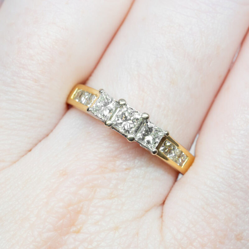 18ct Yellow Gold Princess Cut 0.825ct TW Diamond Trilogy Ring Size O $3250 #56336