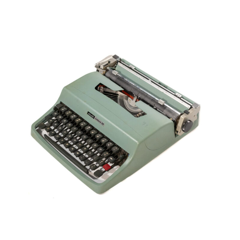 Vintage Olivetti Lettera 32 Typewriter Teal / Green + Original Receipt Box & Manuals #62391