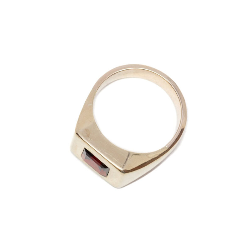 9ct Yellow Gold Square Signet Ring with Garnet Size W #63045