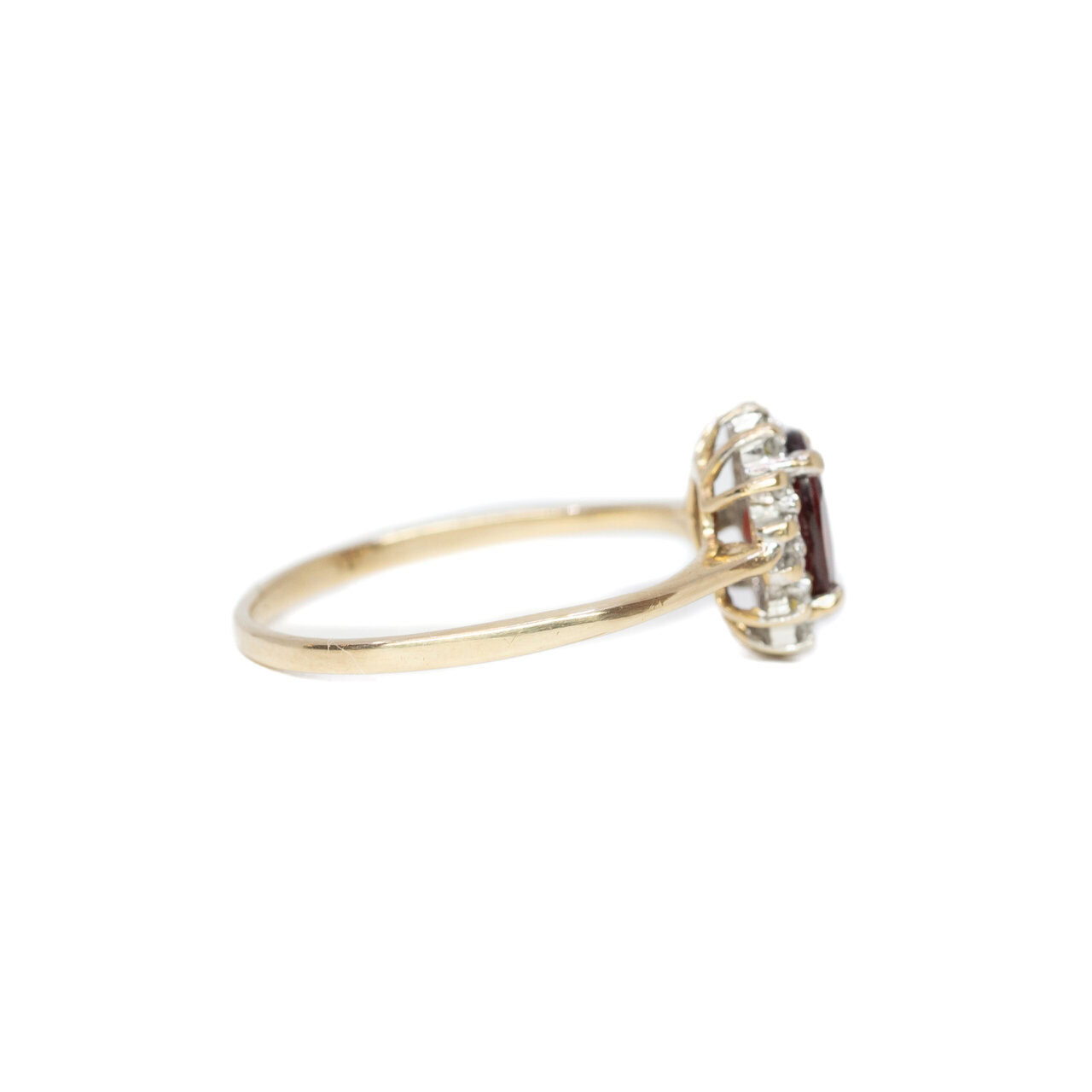 9ct Yellow Gold Garnet & Diamond Halo Ring Size L 1/2 #64255 9ct Yellow Gold Garnet & Diamond Halo Ring Size L 1/2 #64255 - Image 6