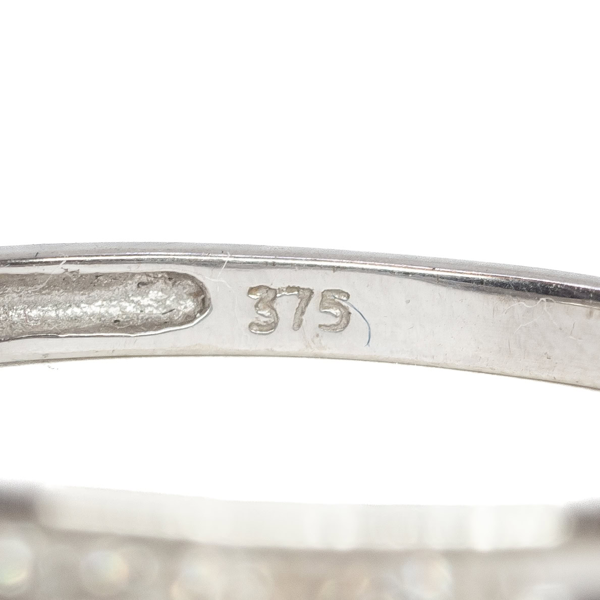 9ct White Gold Diamond Band Ring Size O 64331 Monty's