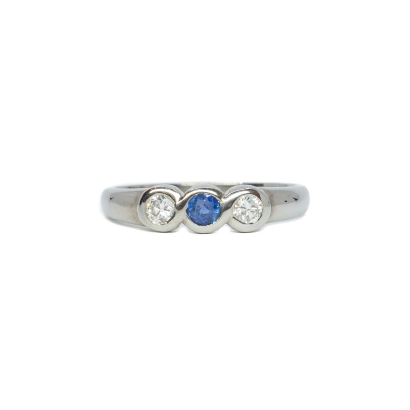 18ct White gold Sapphire & Diamond Ring Size N C/1995 #64124