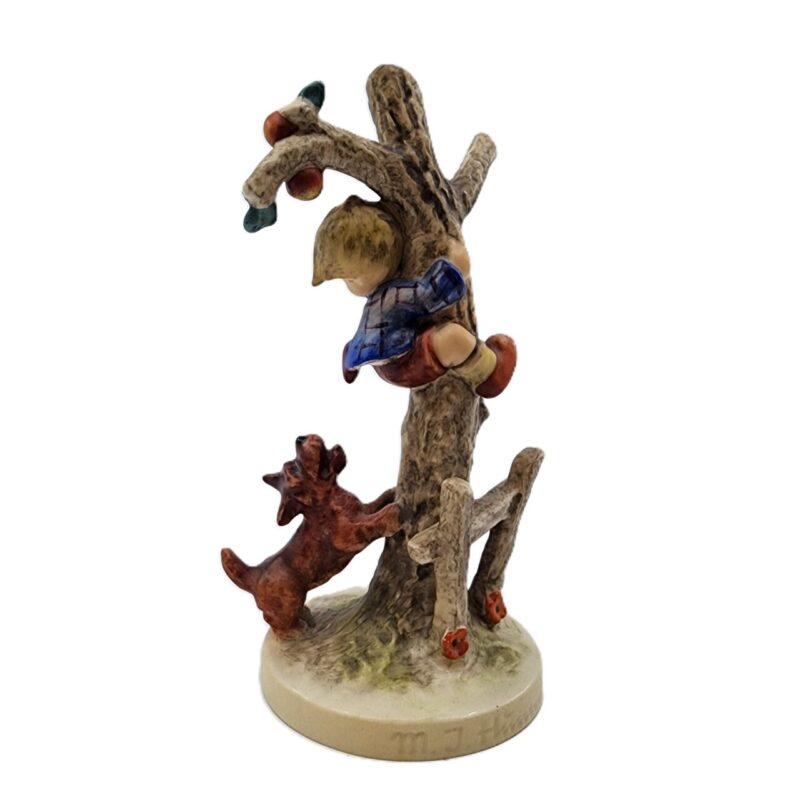 Goebel Hummel- Culprits Boy Chased up Tree Figurine 56/a 16.5cm #65122