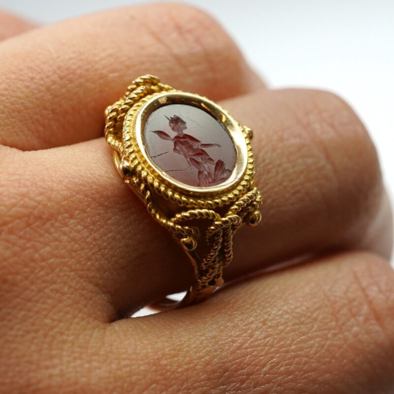 21ct Yellow Gold Carnelian Intaglio Seal Ring Size Q #65329 - Image 2