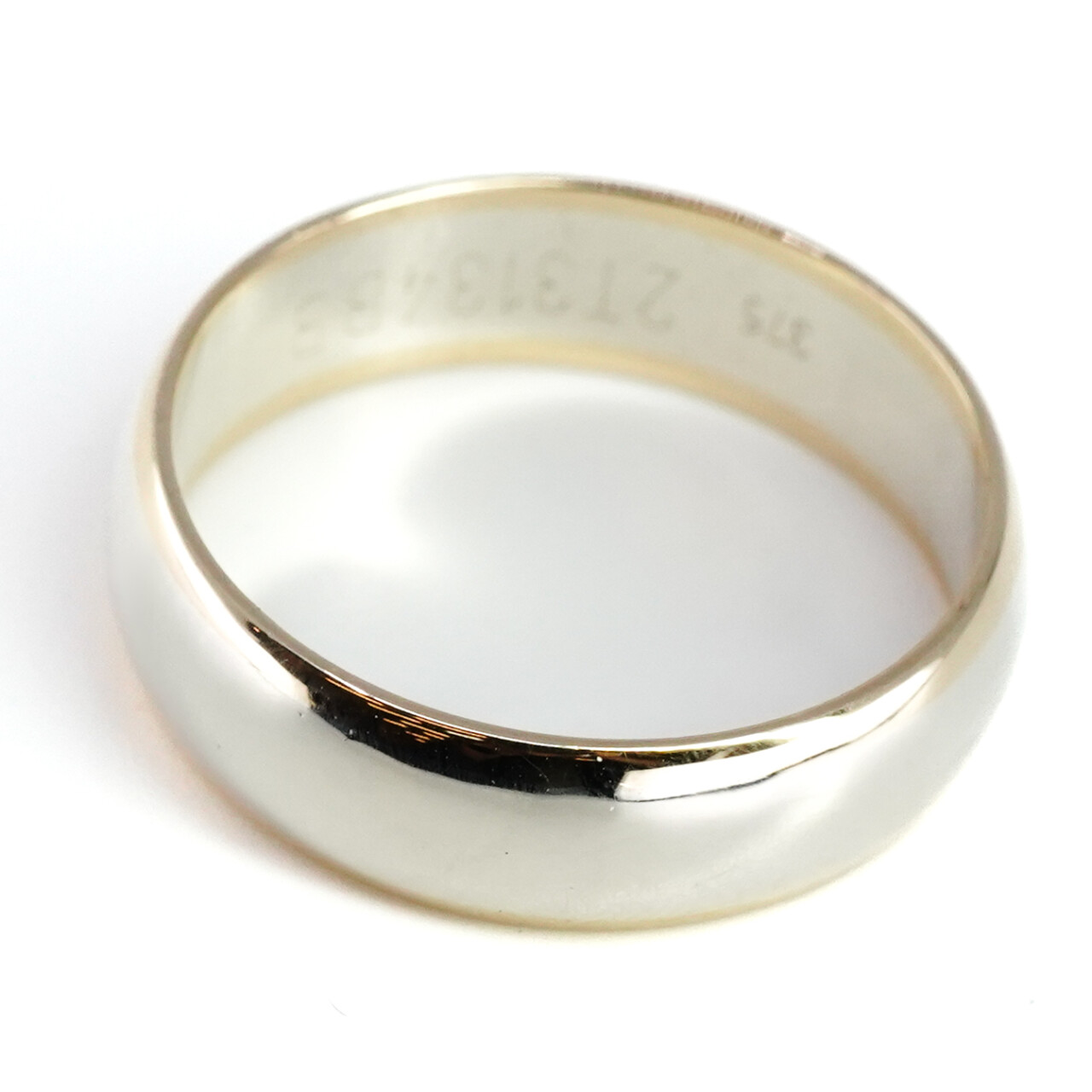 9ct White Gold Band with Yellow Edges Ring Size R 1/2 #63675 9ct White Gold Band with Yellow Edges Ring Size R 1/2 #63675 - Image 4