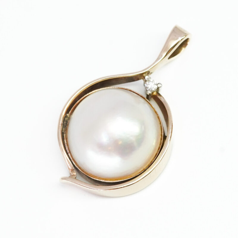 Mabe Pearl & Diamond Pendant in 9ct Yellow Gold #57734 - Image 9