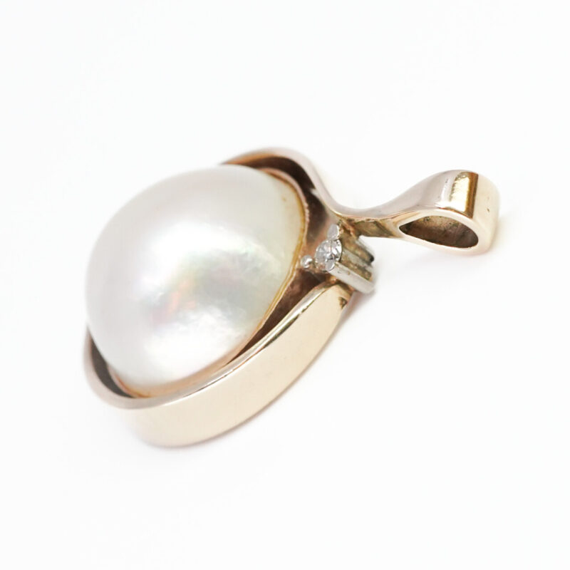 Mabe Pearl & Diamond Pendant in 9ct Yellow Gold #57734 - Image 11