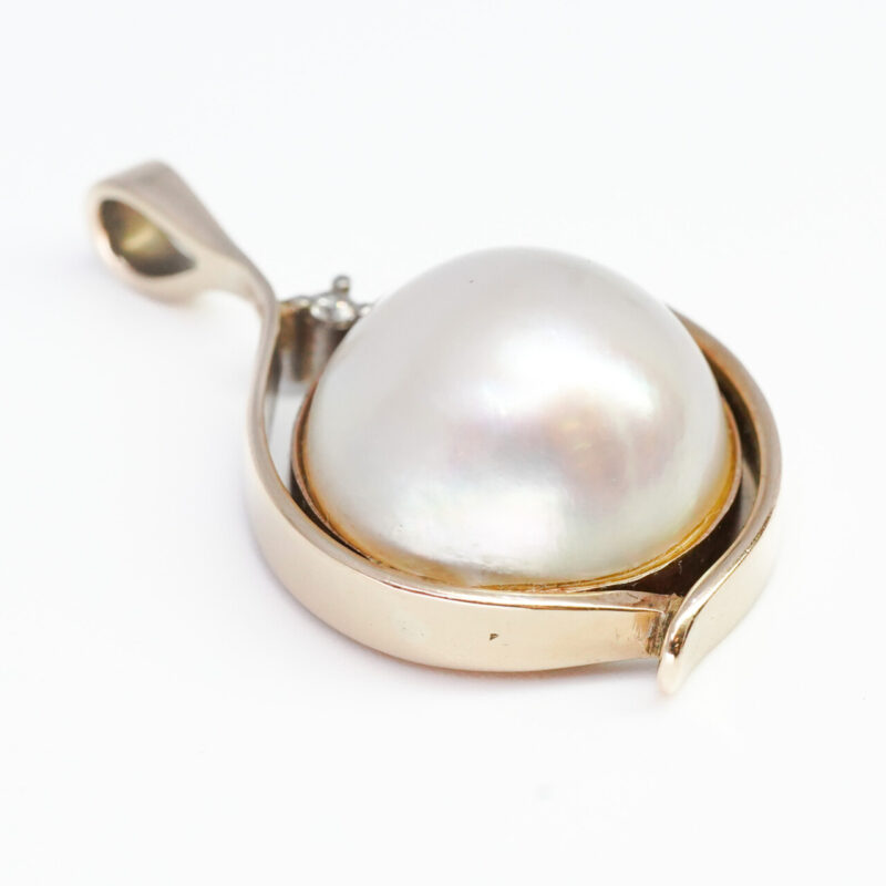 Mabe Pearl & Diamond Pendant in 9ct Yellow Gold #57734 - Image 7