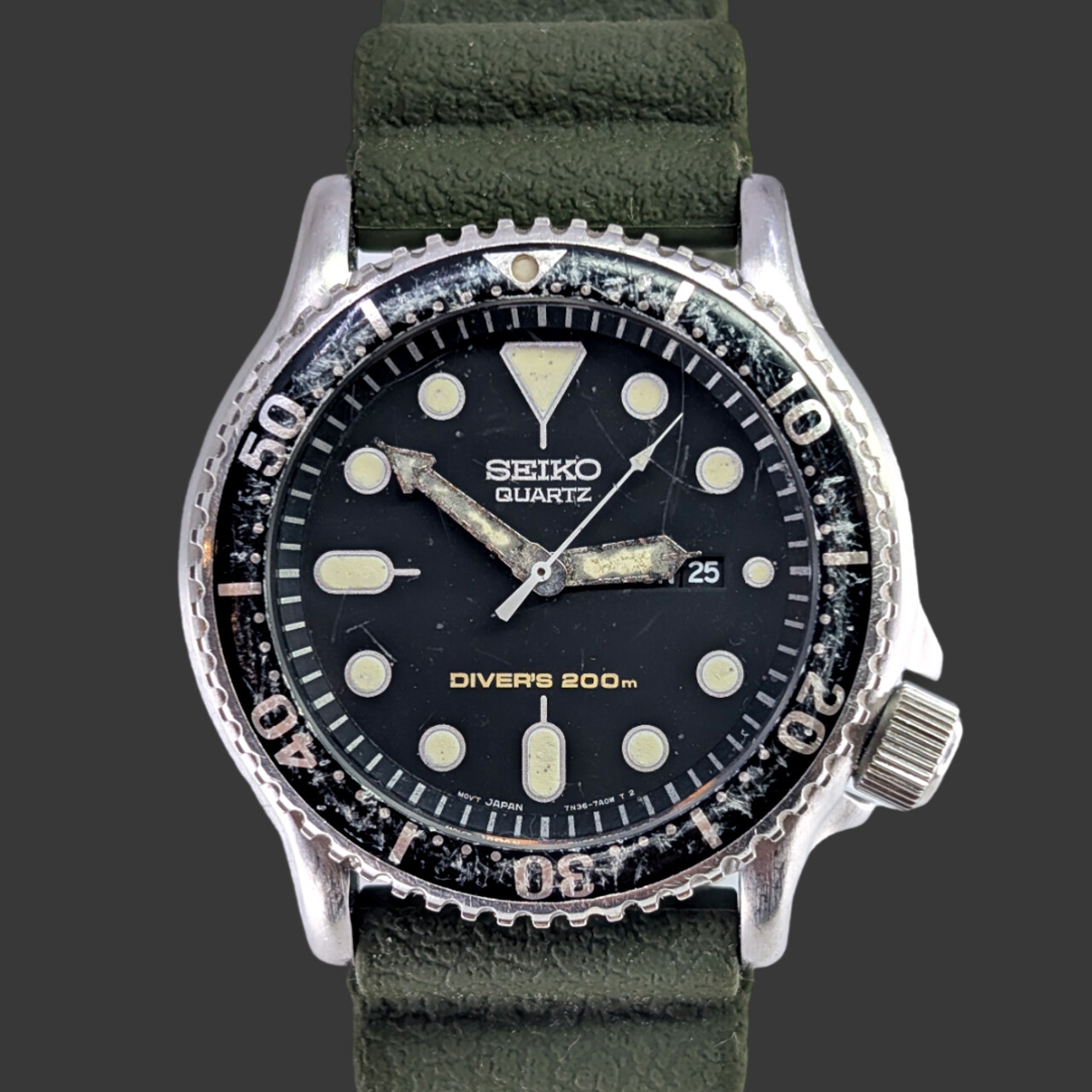 Seiko 7N36-7A00 Quartz 42mm Divers 200m Watch #65029 - Monty