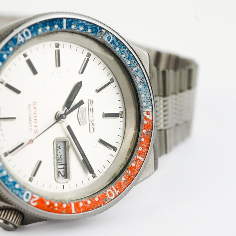 Vintage Seiko 5 Sports Diver Pepsi Bezel 8309-836A Automatic Watch C.1982 #65463 - Image 12