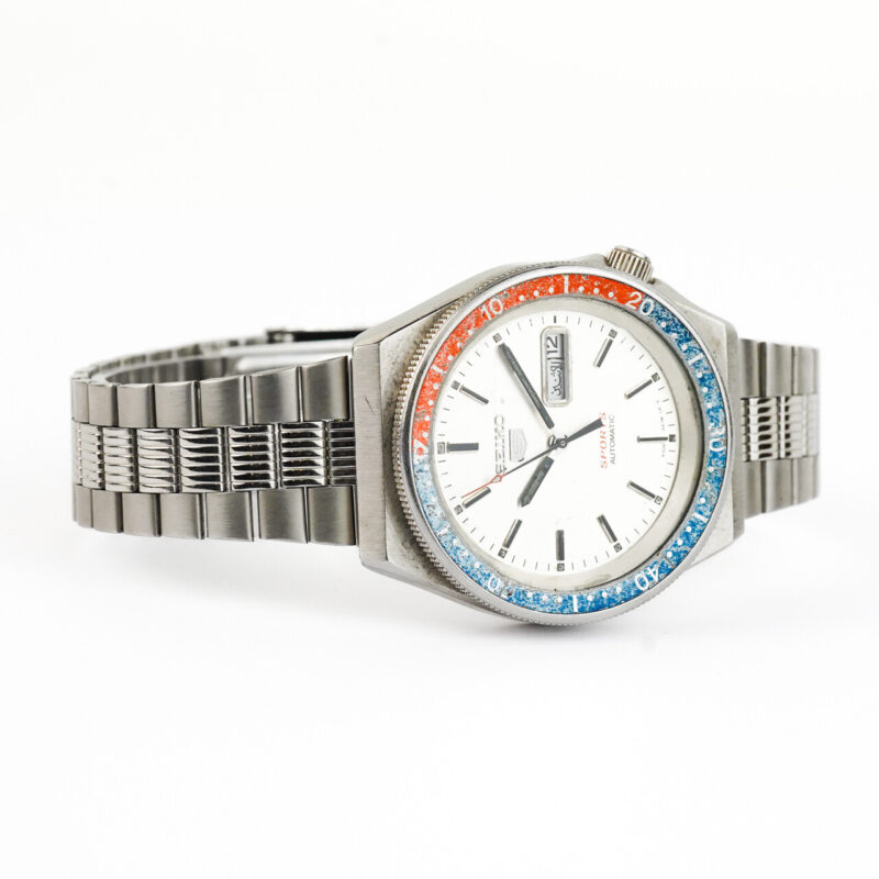 Vintage Seiko 5 Sports Diver Pepsi Bezel 8309-836A Automatic Watch C.1982 #65463 - Image 6