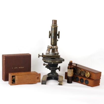 Antique E.Leitz Wetzlar Brass Microscope Original Case Accessories & Provenance #60256