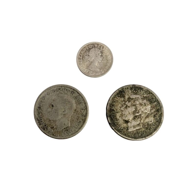 3x Australian Coins 2x 1946 Shilling & 1956 Threepence 50% Silver #65258-3 - Image 2