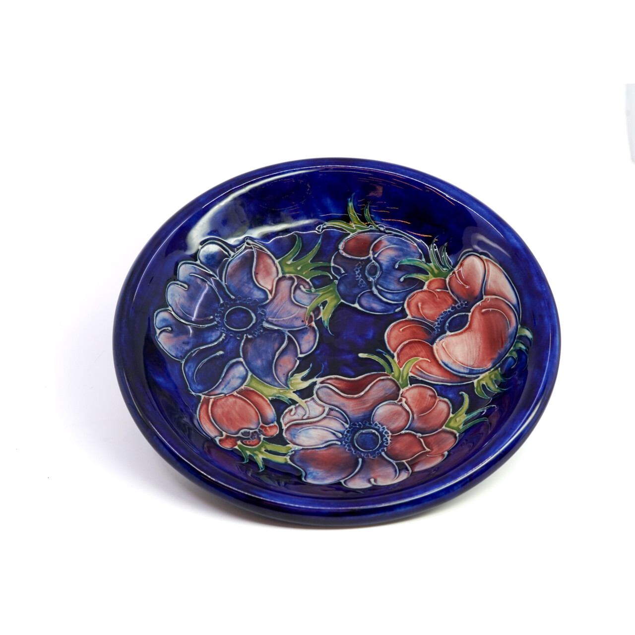 Moorcroft England Anemone Blue Plate 21.5cm #65730 Moorcroft England Anemone Blue Plate 21.5cm #65730 - Image 2