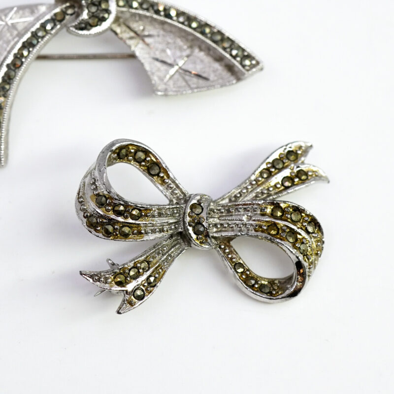 Pair of Vintage Marcasite Bow-Shaped Costume Brooches #4255 - Image 2