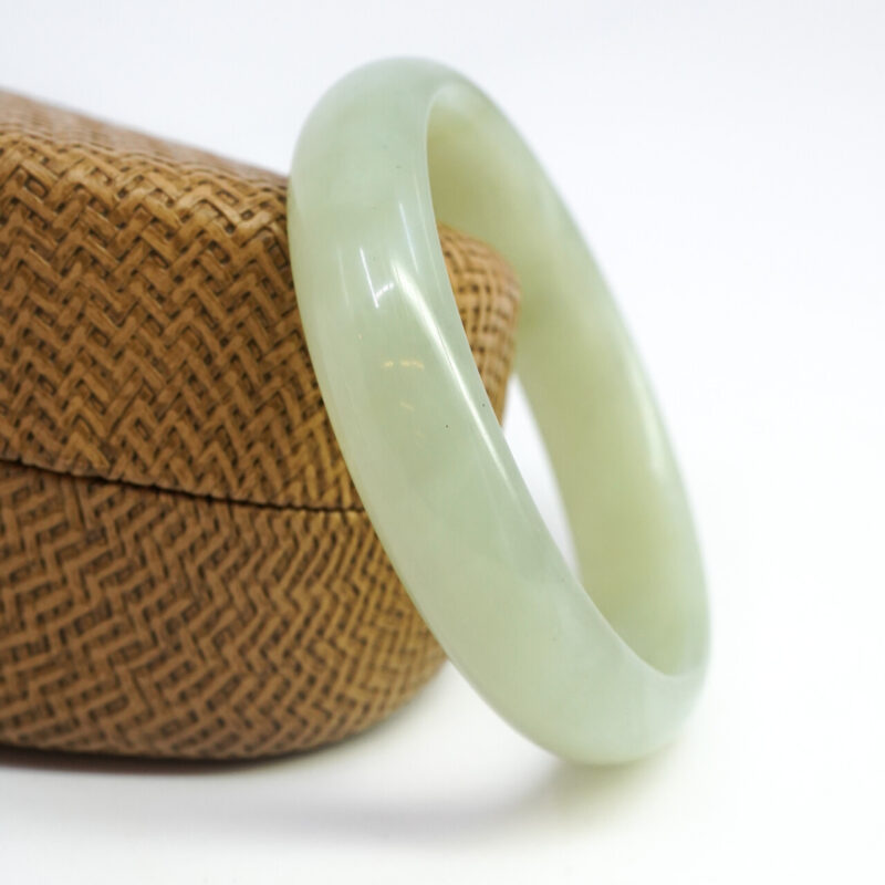 Green Bowenite Small Bangle 58mm #65679 - Image 3