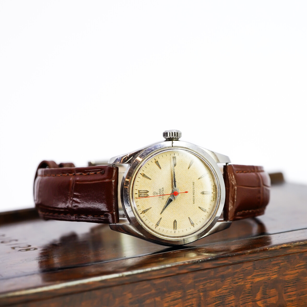 Tudor 7904 Small Rose Manual-Wind Watch – 33.5mm – c.1950s #66004 Tudor 7904 Small Rose Manual-Wind Watch – 33.5mm – c.1950s #66004 - Image 5