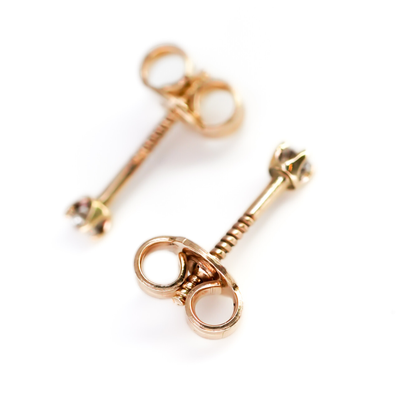 9ct Yellow Gold Small Diamond Screw Back Stud Earrings #1193-29 9ct Yellow Gold Small Diamond Screw Back Stud Earrings #1193-29 - Image 3