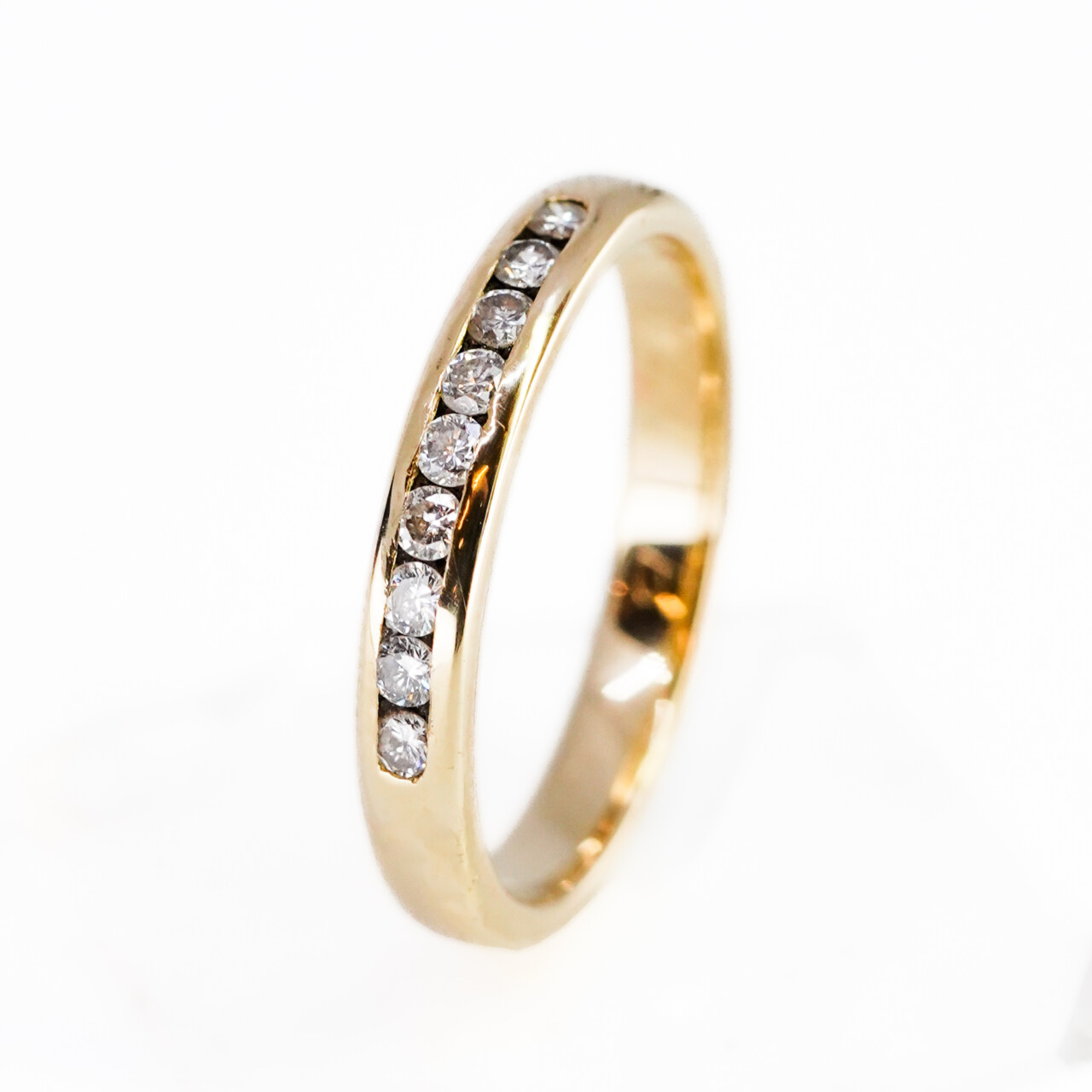 18ct Yellow Gold Diamond Channel Set Eternity Ring Band Size N #65958 18ct Yellow Gold Diamond Channel Set Eternity Ring Band Size N #65958