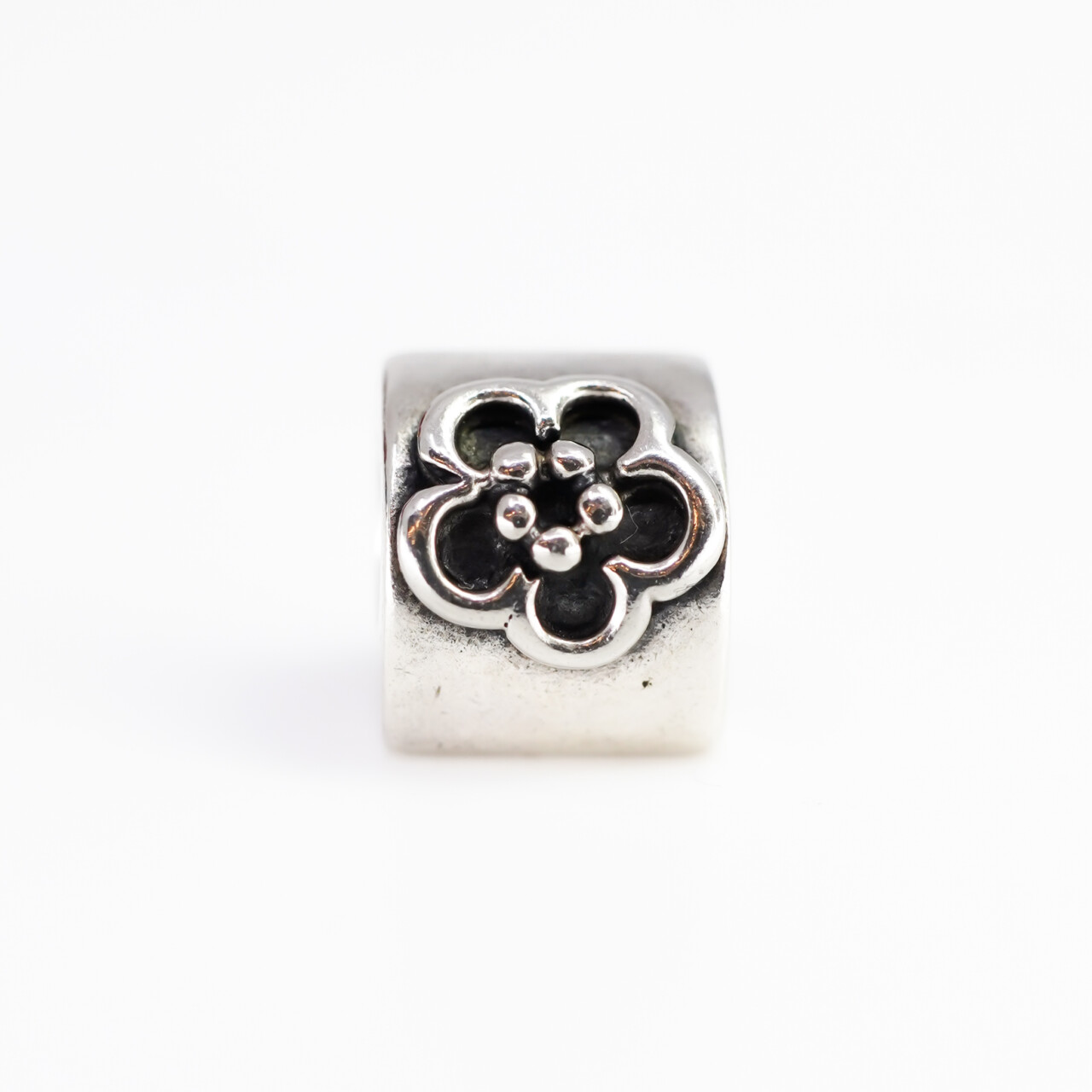 Pandora Sterlign Silver Daisy Flower Charm #65169-10 Monty's ®