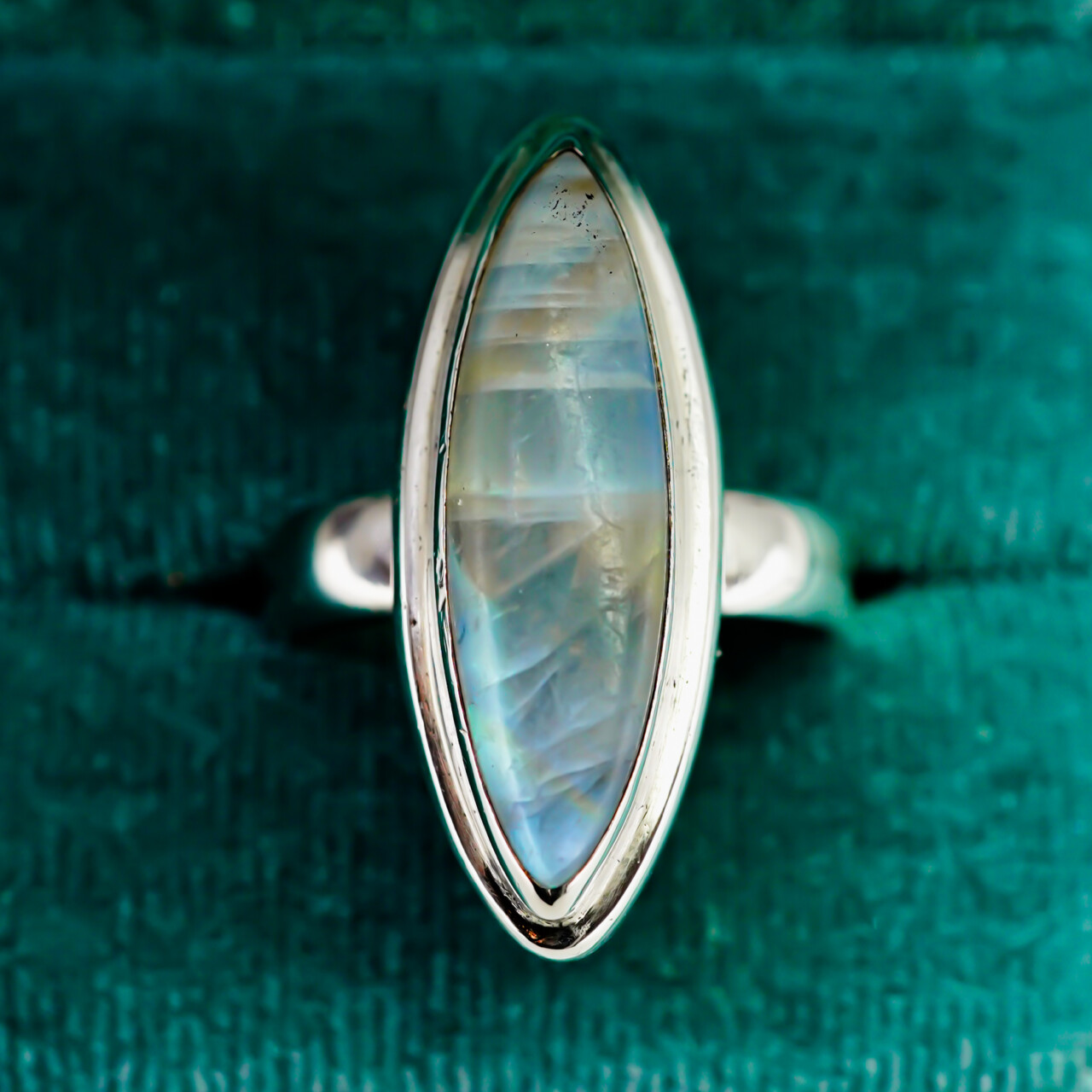 Sterling Silver White Labradorite Ring – Size R #66465 Sterling Silver White Labradorite Ring – Size R #66465 - Image 9