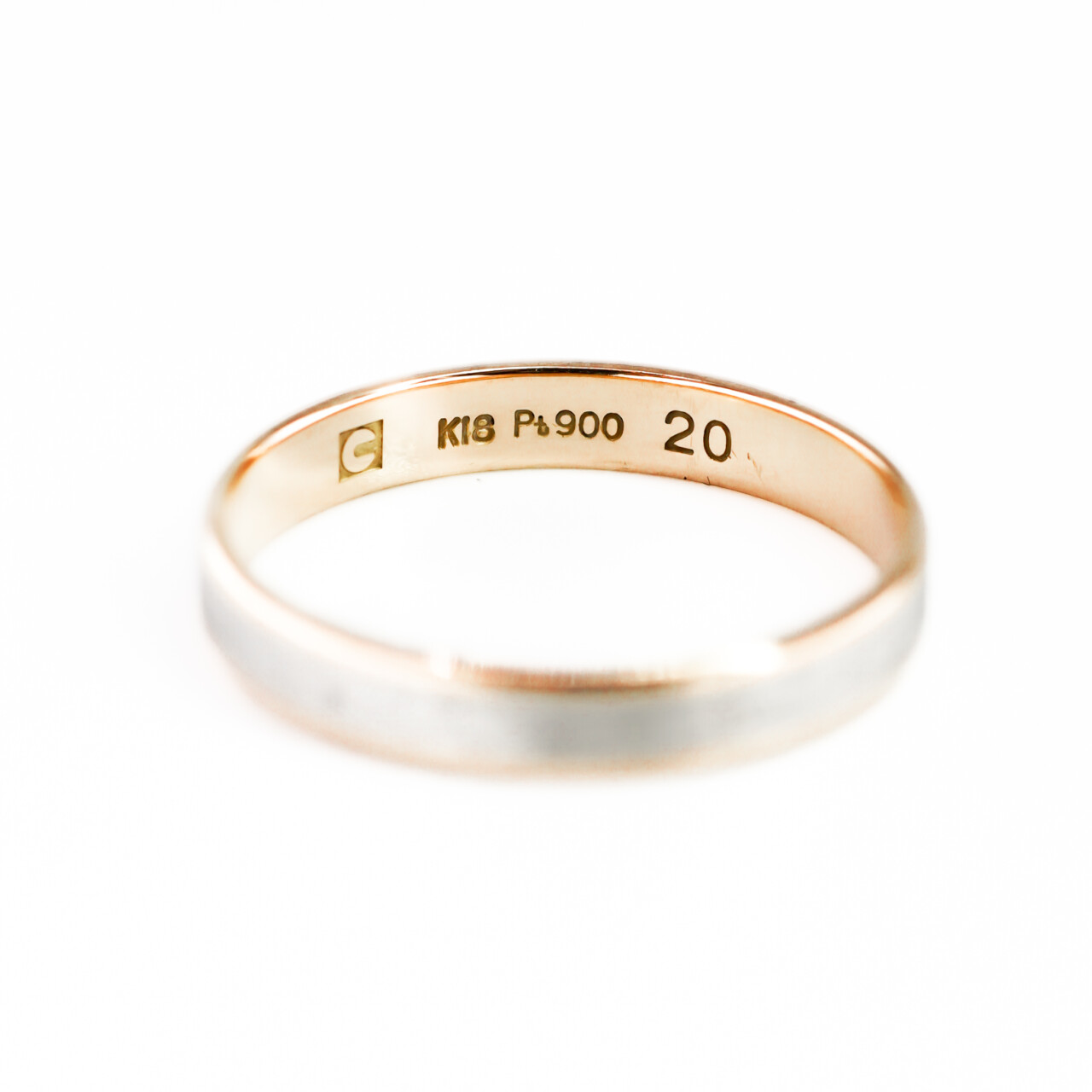 18ct Yellow Gold & Platinum Brushed Wedding Ring Band Size S #66413 18ct Yellow Gold & Platinum Brushed Wedding Ring Band Size S #66413 - Image 4