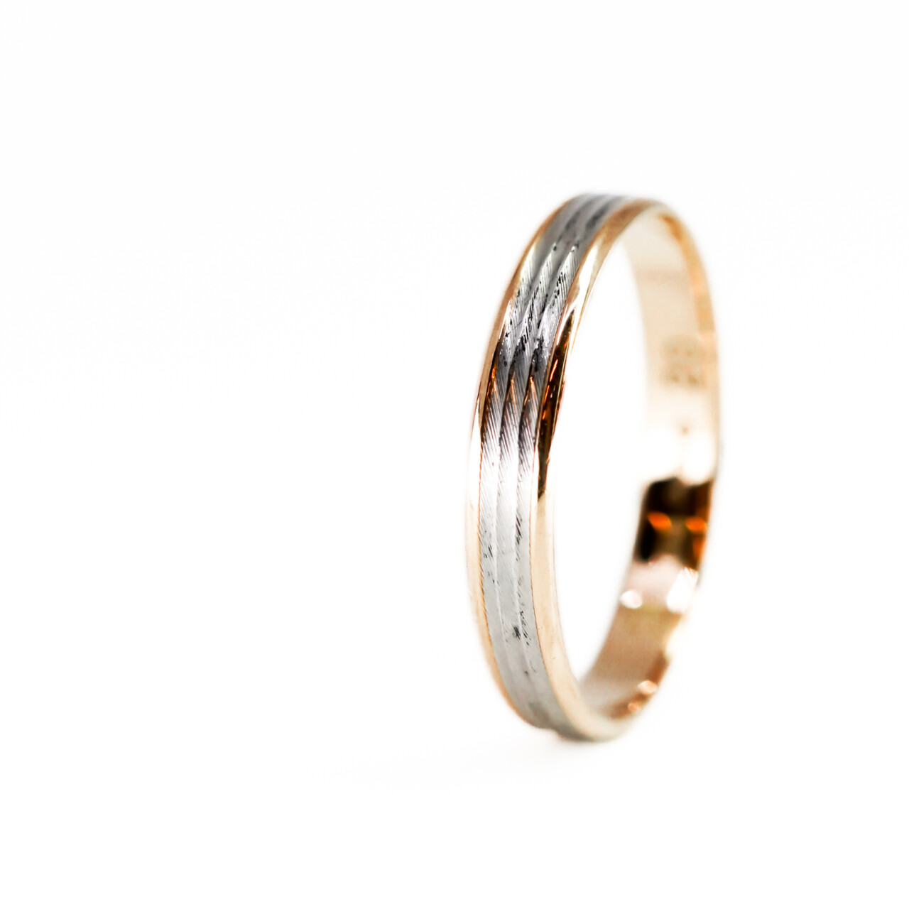 18ct Yellow Gold & Platinum Brushed Wedding Ring Band Size S #66413 18ct Yellow Gold & Platinum Brushed Wedding Ring Band Size S #66413 - Image 8