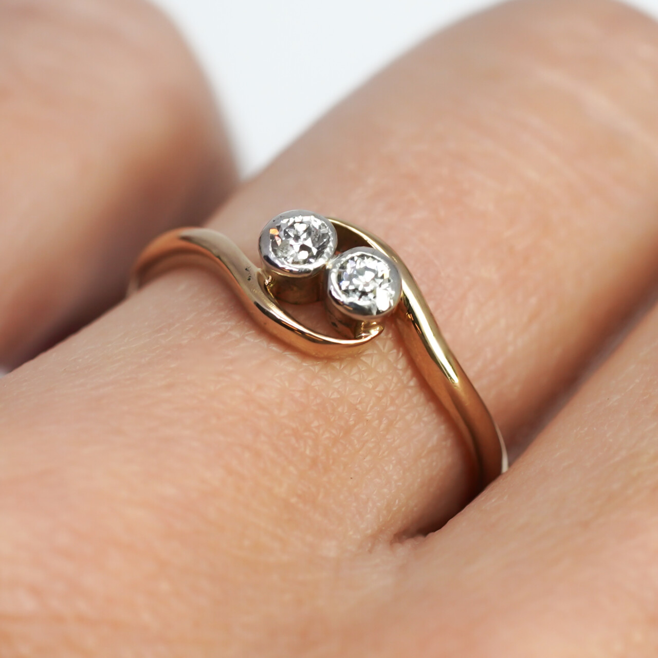 Vintage 18ct Yellow Gold Moi et Toi Diamond Ring Size O #66293 Vintage 18ct Yellow Gold Moi et Toi Diamond Ring Size O #66293 - Image 2