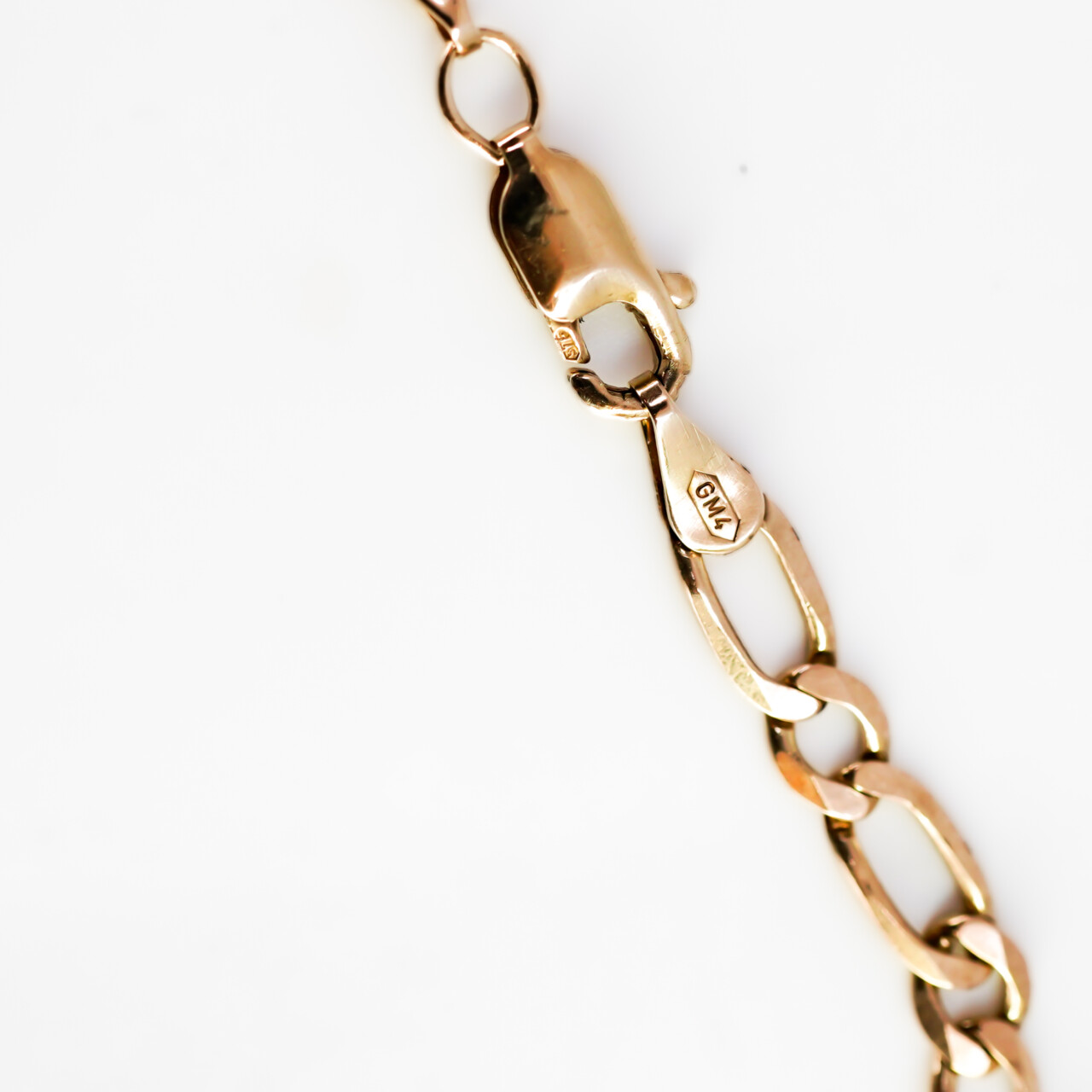 9ct Yellow Gold 1-1 Figaro Chain – 50cm – 4mm Wide #66603 9ct Yellow Gold 1-1 Figaro Chain – 50cm – 4mm Wide #66603 - Image 7