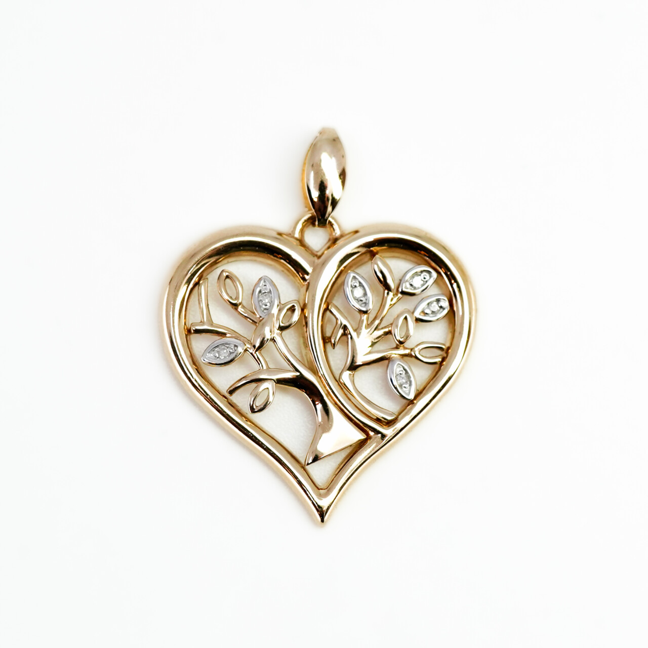 9ct Yellow Gold Diamond Tree of Life Heart Pendant – 23mm #66628 9ct Yellow Gold Diamond Tree of Life Heart Pendant – 23mm #66628 - Image 6