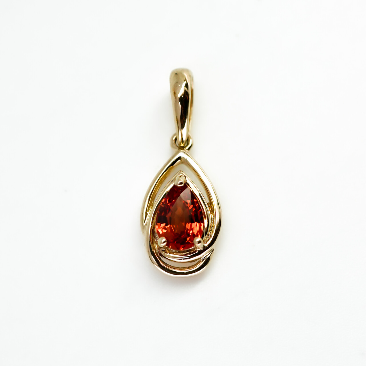 9ct Yellow Gold Orange Sapphire Pendant #66630