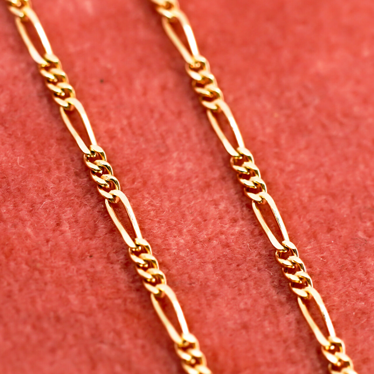 Fine 9ct Yellow Gold Figaro Chain – 40cm #66699 Fine 9ct Yellow Gold Figaro Chain – 40cm #66699 - Image 2