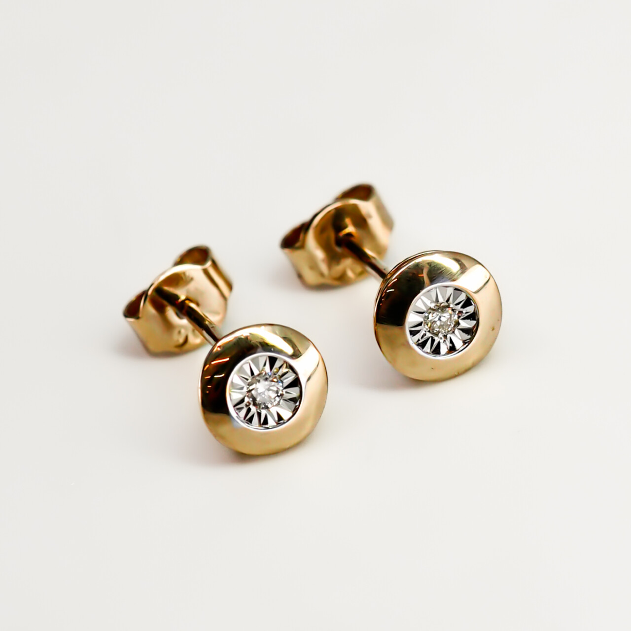 9ct Yellow Gold Diamond Illusion Stud Earrings #66785 9ct Yellow Gold Diamond Illusion Stud Earrings #66785