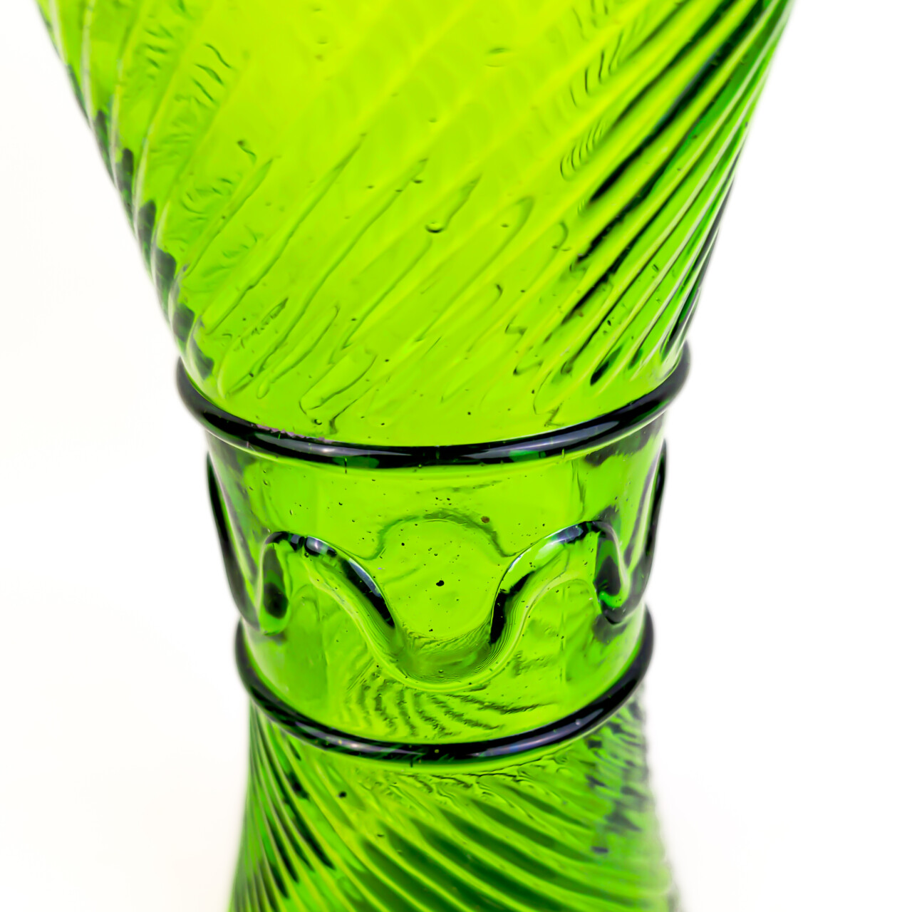 Vintage Italian Green Art Glass Bottle Vase – Swirl Pattern – Mid-Century Style 34cm #66980 Vintage Italian Green Art Glass Bottle Vase – Swirl Pattern – Mid-Century Style 34cm #66980 - Image 2