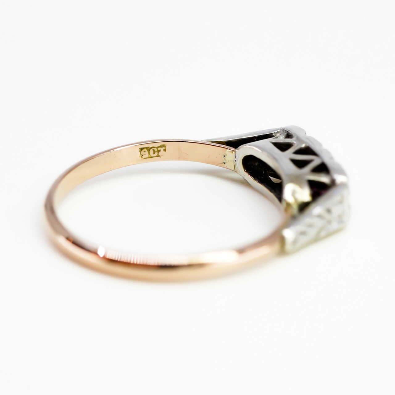 Vintage 9ct Yellow & White Gold Twin Ruby Ring Size N 1/2 #67296 Vintage 9ct Yellow & White Gold Twin Ruby Ring Size N 1/2 #67296 - Image 5