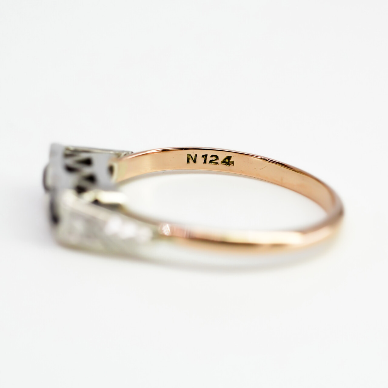 Vintage 9ct Yellow & White Gold Twin Ruby Ring Size N 1/2 #67296 Vintage 9ct Yellow & White Gold Twin Ruby Ring Size N 1/2 #67296 - Image 6