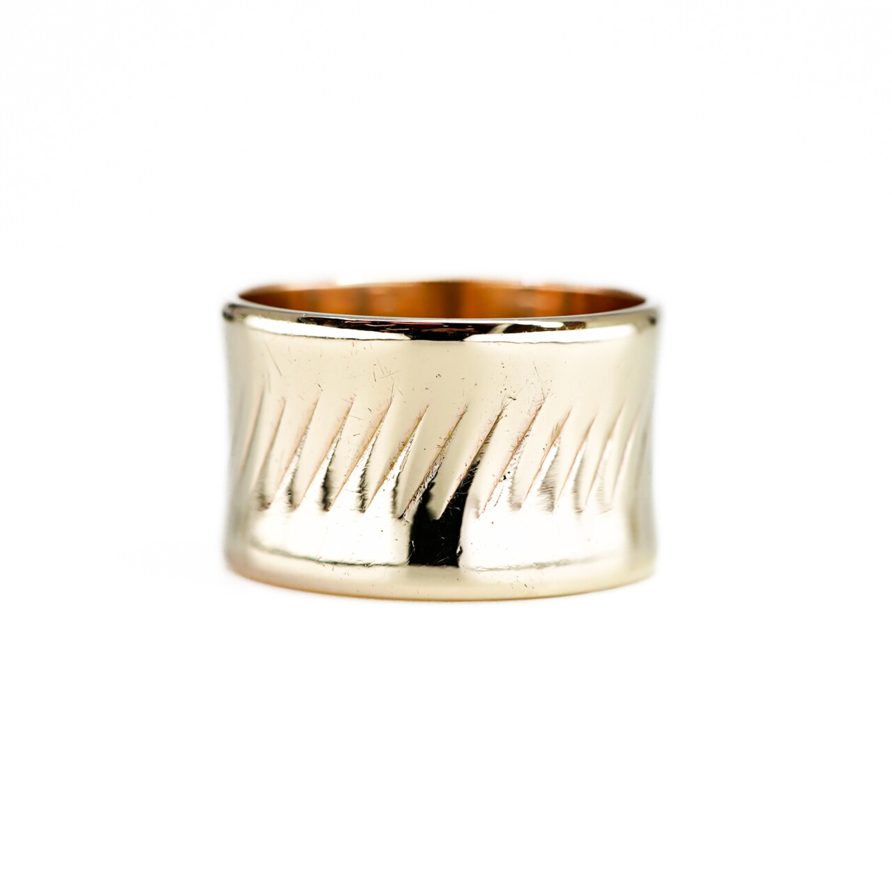 Vintage 9ct Yellow Gold Wide Band Ring – London c.1966 – Size O #66835 Vintage 9ct Yellow Gold Wide Band Ring – London c.1966 – Size O #66835 - Image 5
