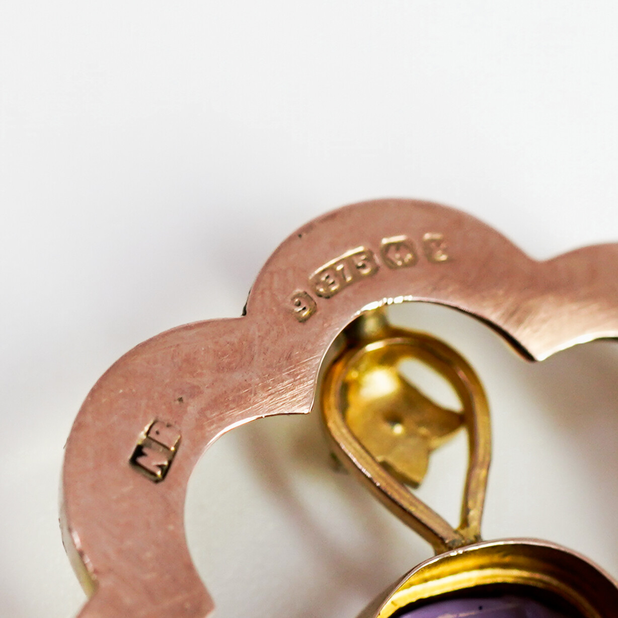 Antique 9ct Yellow Gold Amethyst & Seed Pearl Pendant – c.1906 Birmingham England #62191 Antique 9ct Yellow Gold Amethyst & Seed Pearl Pendant – c.1906 Birmingham England #62191 - Image 3