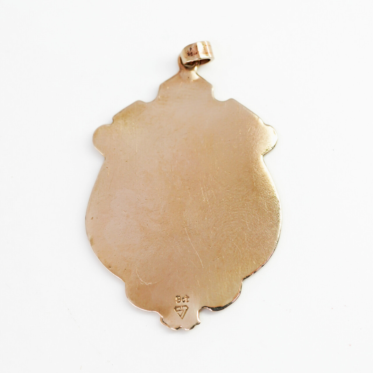 Vintage 9ct Yellow Gold Shield Pendant #66312 Vintage 9ct Yellow Gold Shield Pendant #66312 - Image 6