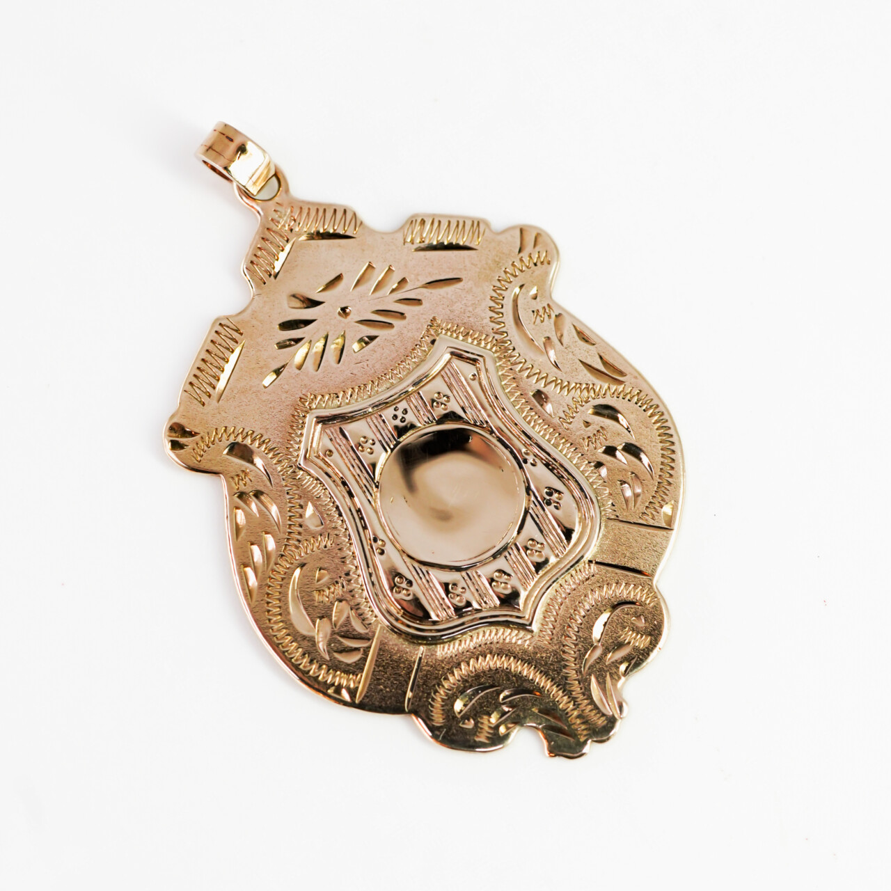 Vintage 9ct Yellow Gold Shield Pendant #66312 Vintage 9ct Yellow Gold Shield Pendant #66312